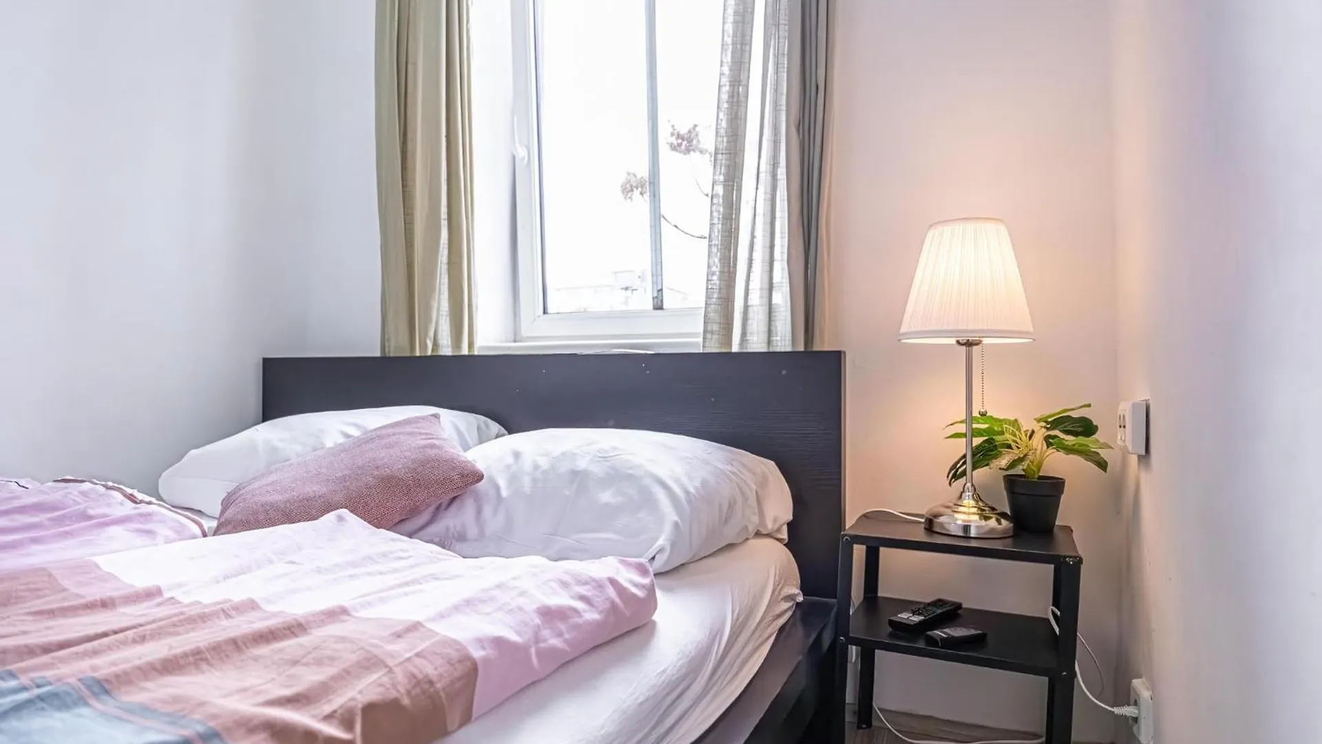 Massive 6Br Shared Apt At Millenium City For Big Groups Viyana Avusturya