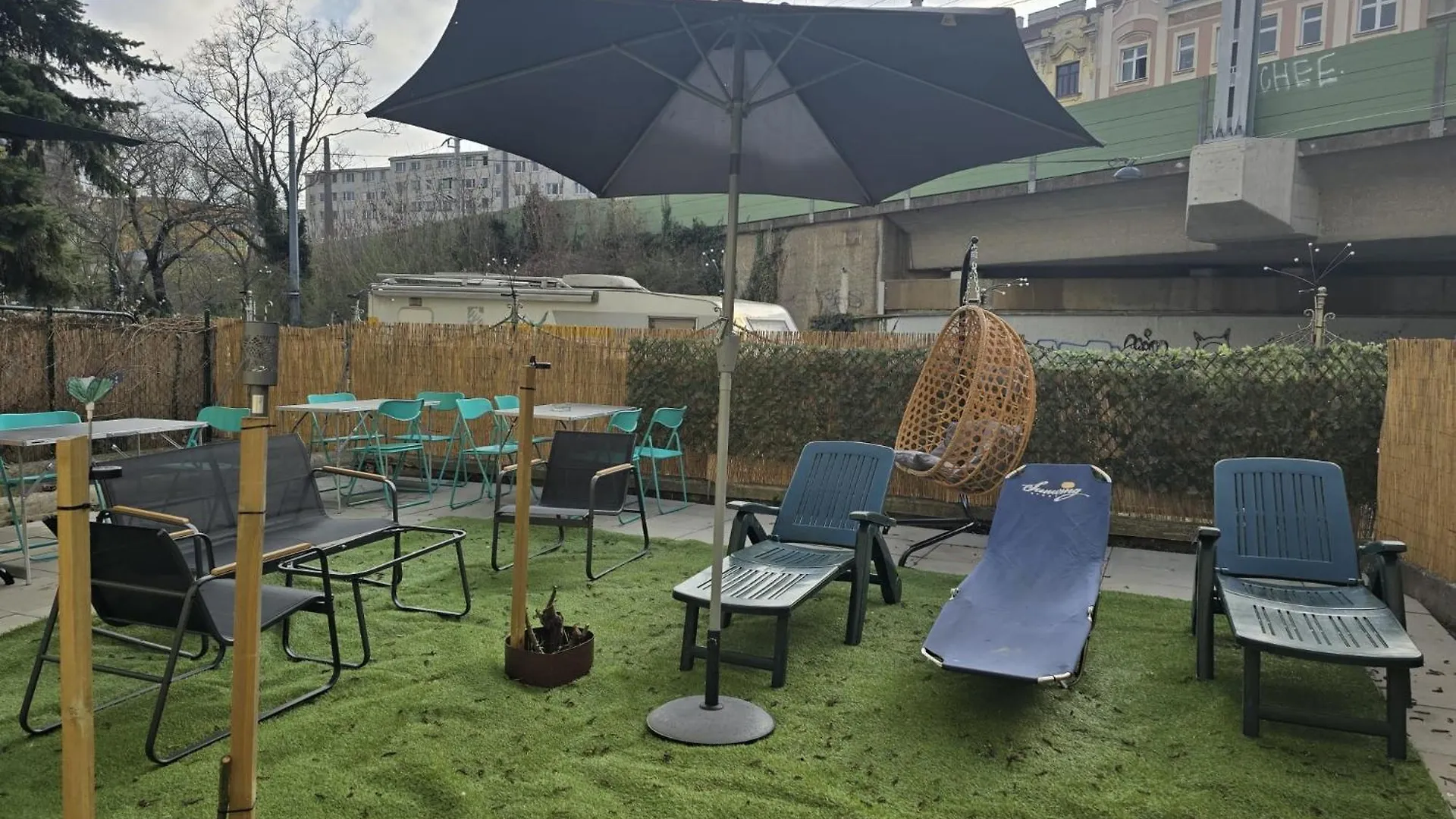Apartment Massive 6Br Shared Apt At Millenium City For Big Groups Vienna Austria
